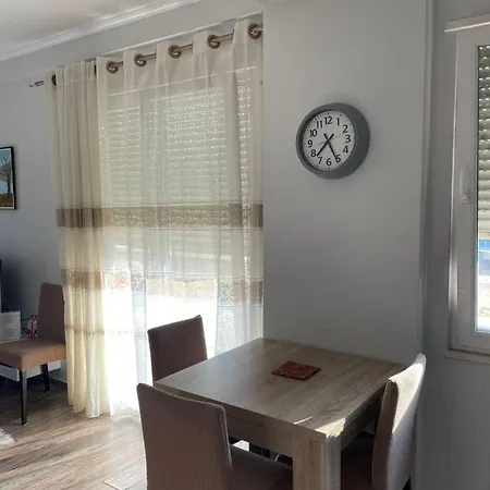 Apartment Oslo Rruga Bardhyl Apartament Tirana